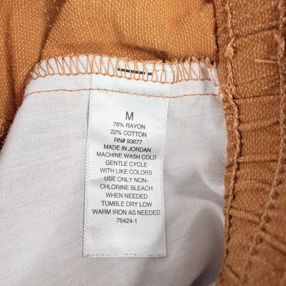 A.n.a Womens SZ- Medium Pull On Shorts Orange Pockets Drawstring (Fits 30X3.5)